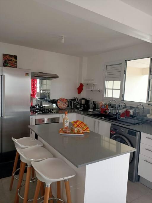 A 10Min De La Plage, Agreable Appartement Lumineux Le Robert Kültér fotó