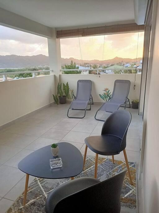 A 10Min De La Plage, Agreable Appartement Lumineux Le Robert Kültér fotó