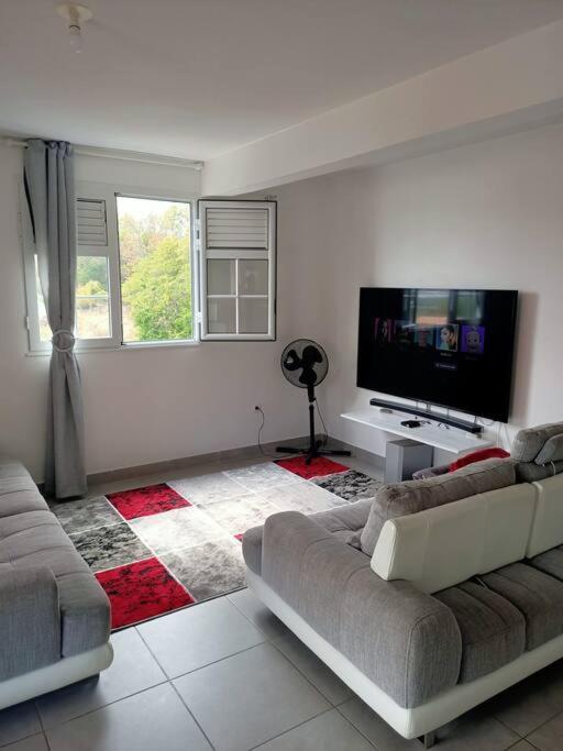 A 10Min De La Plage, Agreable Appartement Lumineux Le Robert Kültér fotó